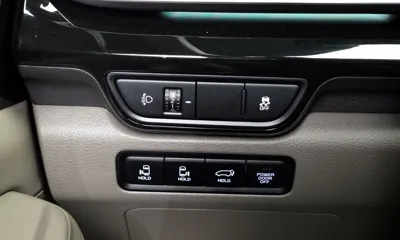 Kia Canival 2025, 9872 км, за 42900000 KRW - фото 32