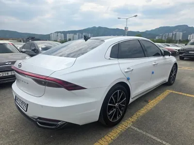 Hyundai Grandeur 2022, 54499 км, за 25500000 KRW - фото 4