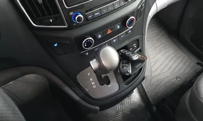Hyundai Starex 2018, 121991 км, за 11200000 KRW - фото 9