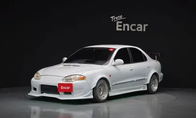 Hyundai Avante · 2000 год