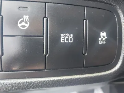Kia Carens 2018, 152264 км, за 7600000 KRW - фото 10
