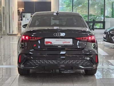 Audi A3 2026, 264 км, за 33000000 KRW