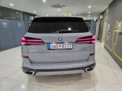 BMW X5 2026, 5743 км, за 142500000 KRW - фото 4
