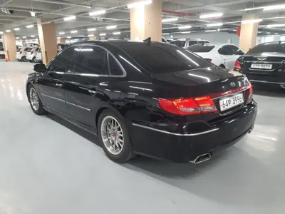 Hyundai Grandeur 2010, 107035 км, за 4690000 KRW - фото 4