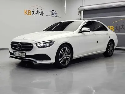 Mercedes-Benz E-Class · 2021 год