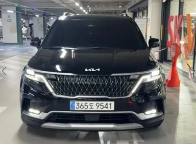 Kia Canival · 2023 год