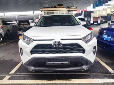 Toyota RAV4 2021, 95600 км, за 87100 CNY