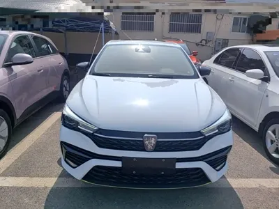 Roewe i5 2021, 33900 км, за 36200 CNY