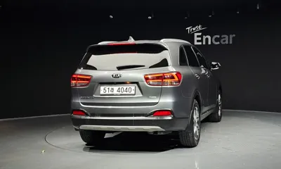 Kia Sorento 2017, 176748 км, за 12400000 KRW