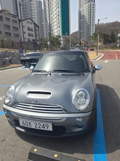 MINI Cooper · 2006 год