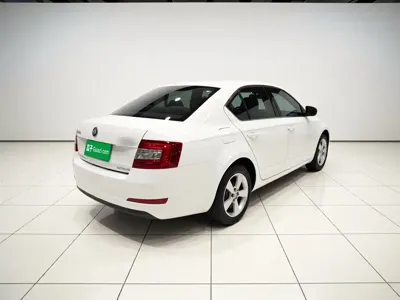 Skoda Octavia 2014, 26800 км, за 21700 CNY - фото 6
