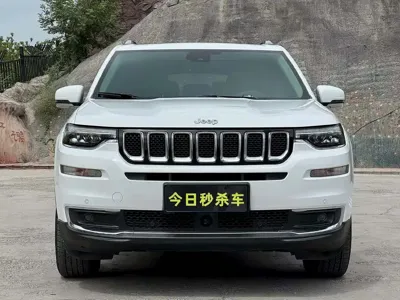 Jeep Grand Commander 2018, 90000 км, за 79800 CNY