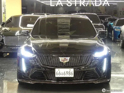 Cadillac CT5-V · 2022 год
