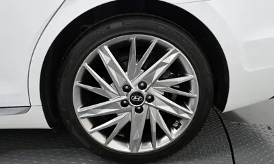 Hyundai Grandeur 2020, 43617 км, за 29000000 KRW - фото 21
