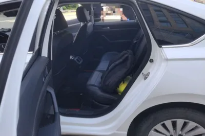 Volkswagen Lavida 2019, 13700 км, за 53738 CNY - фото 17