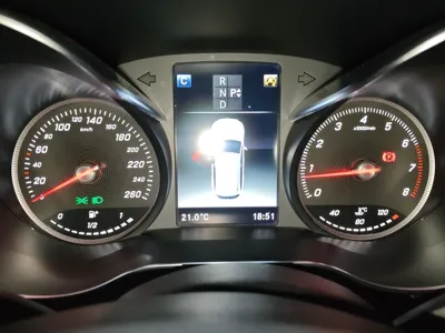 Mercedes-Benz GLC 2019, 153000 км, за 142898.84 CNY - фото 12