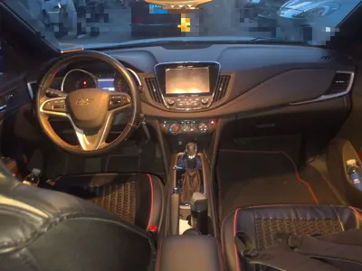 Chevrolet Monza 2019, 53400 км, за 38836.8 CNY - фото 10