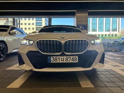 BMW 5-Series · 2026 год
