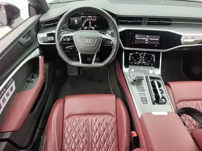 Audi A7L 2025, 7000 км, за 355300 CNY - фото 17