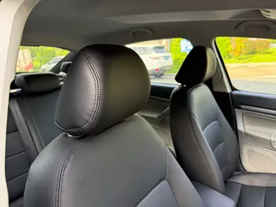 Skoda Octavia 2013, 88000 км, за 15800 CNY - фото 14