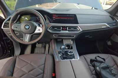 BMW X5 2022, 32300 км, за 426331.38 CNY - фото 9