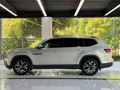 Volkswagen Teramont 2019, 111000 км, за 103000 CNY - фото 3