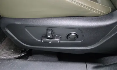 KG_Mobility_Ssangyong Torres 2023, 26785 км, за 20500000 KRW - фото 32