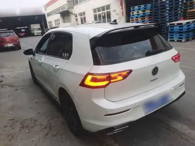 Volkswagen Golf 2021, 74500 км, за 103859.37 CNY