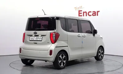 Kia Ray 2016, 92330 км, за 8500000 KRW