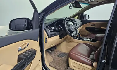 Kia Canival 2015, 137390 км, за 12200000 KRW - фото 10