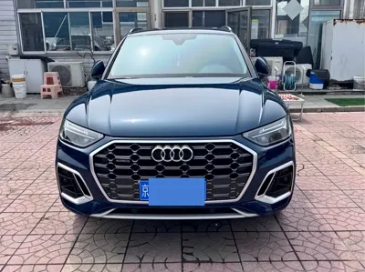 Audi Q5L 2023, 28000 км, за 230000 CNY