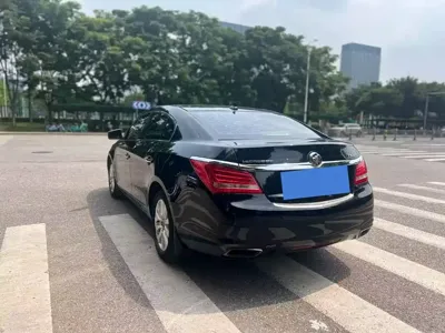 Buick LaCrosse 2015, 128000 км, за 26500 CNY