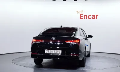 Hyundai Avante 2023, 56726 км, за 17900000 KRW
