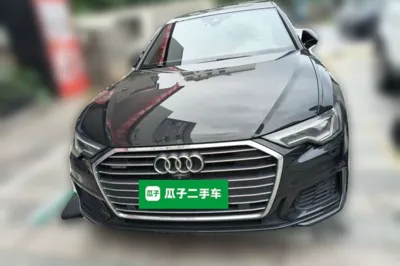 Audi A6L 2019, 119600 км, за 201934.66 CNY