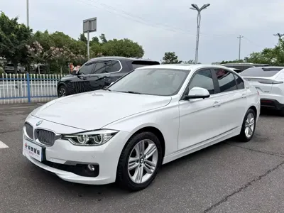 BMW 3 Series 2018, 90000 км, за 58500 CNY - фото 1