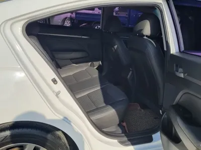 Hyundai Avante 2018, 114000 км, за 10800000 KRW - фото 14
