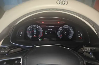 Audi A6L 2023, 24700 км, за 327526.16 CNY - фото 10