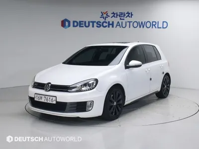 Volkswagen Golf · 2012 год