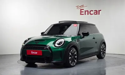 MINI Cooper · 2023 год