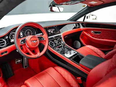 Bentley Continental 2022, 7000 км, за 2388000 CNY - фото 8