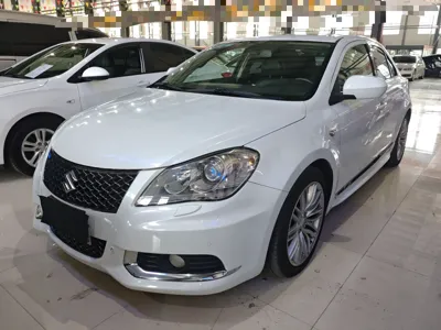 Suzuki Kizashi · 2011 год