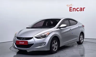 Hyundai Avante · 2013 год