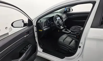 Hyundai Avante 2016, 159943 км, за 5990000 KRW - фото 11