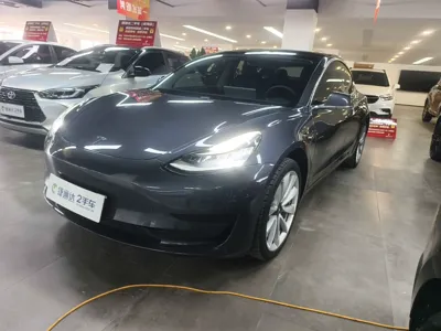 Tesla Model 3 2019, 50300 км, за 114157.63 CNY - фото 1