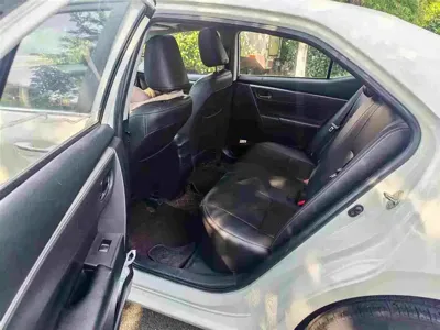 Toyota Corolla 2017, 165000 км, за 35800 CNY - фото 9
