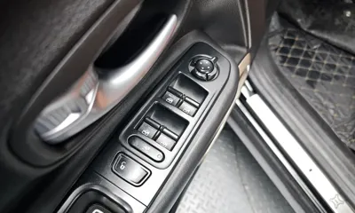 Jeep Renegade 2017, 147976 км, за 7000000 KRW - фото 18
