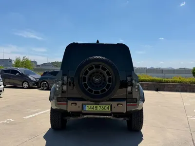 Land Rover Defender 2025, 7500 км, за 229990000 KRW - фото 4