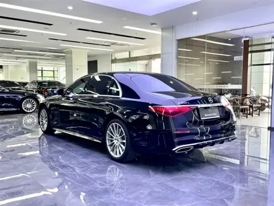 Mercedes-Benz S-Class 2022, 72000 км, за 628000 CNY