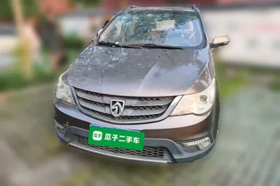 Baojun 730 2014, 128300 км, за 19647.08 CNY