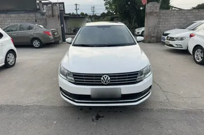 Volkswagen Lavida 2017, 135200 км, за 50855.61 CNY